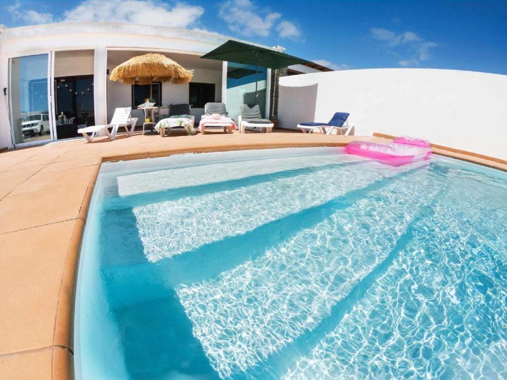 Villa Baroli Amplia Piscina Privada Climatizada Playa Blanca  Kültér fotó